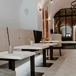 Austis Znojmo