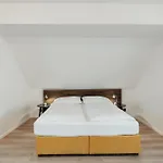 Pensión Austis