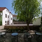 Austis Pensión Znojmo