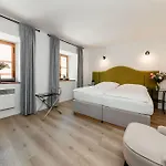 Austis Znojmo